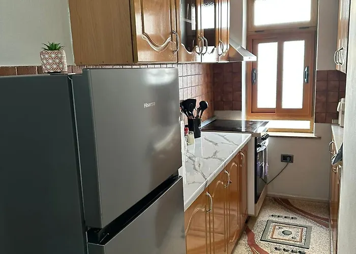 Cozy Flat In The Center Apartman Tirana