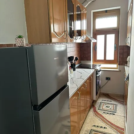 Cozy Flat In The Center Appartement Tirana