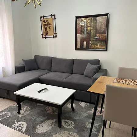 Apartment Cozy Flat In The Center